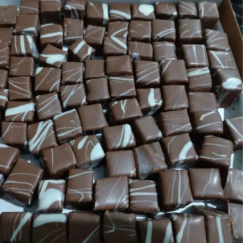 Toptan Sütlü Zebra Çikolata Kaplamalı Lokum